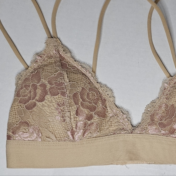 🎉HP🎉 [UrbanOutfitters] Out From Under Lightly Padded-Adjustable Bralette 《M》 - Picture 2 of 7